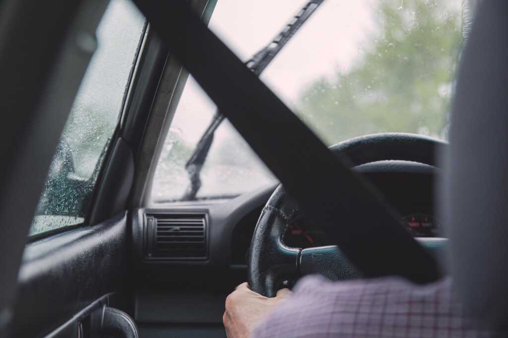 cintura sicurezza auto 