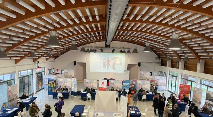 Ripartono dalla Valsassina i Job Day della Provincia di Lecco job-day-lago-bellano