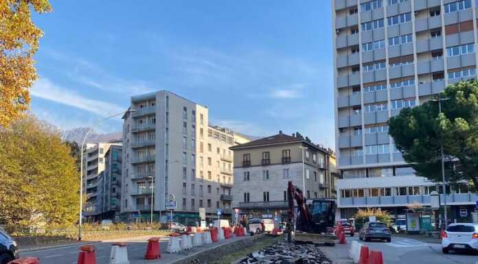 Piazza Manzoni, via i new jersey, iniziati i lavori per la rotonda definitiva lavori piazza manzoni-rotonda