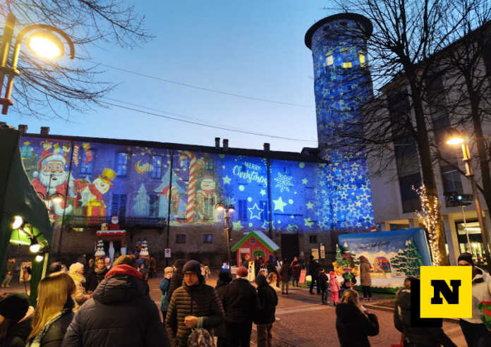 Merate_14_12_24_natale_pro_loco_luci_castello Natale a Merate