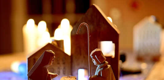 Calolziocorte. Al via la mostra di presepi a Santa Maria del Lavello