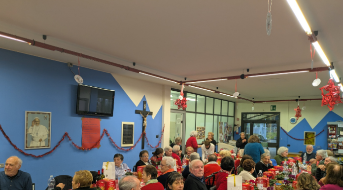 Rogeno. Grande successo per il pranzo in onore degli anziani