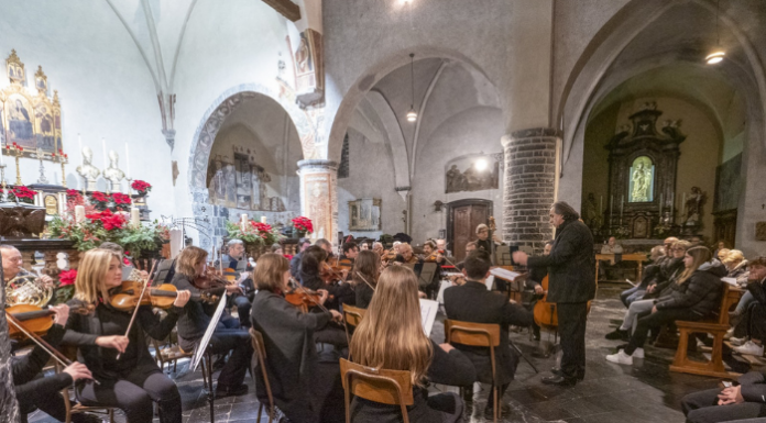 Varenna. Consegnate quattro borse di studio durante il concerto di Natale