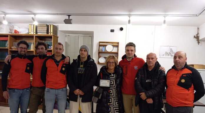 Nel ricordo di Gianni Pandiani una barella di soccorso al Rifugio Elisa Barella soccorso Toboga Gianni Pandiani soccorso alpino CAI Grigne