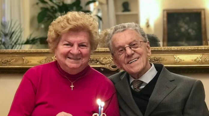 Addio all’imprenditore Giampietro Bernabeo, storico titolare della Beneri Giampietro Bernabeo con la moglie Rosanna in occasione del 60° di matrimonio