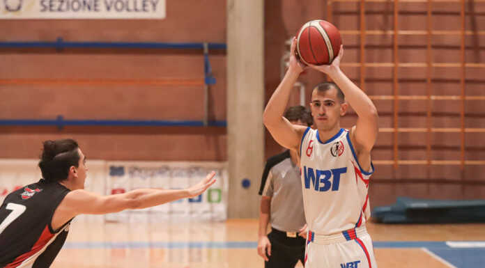 Basket play-off DR1. WBT Calolzio travolgente, gara 1 è tua! Olginate WBT Calolzio Filippo Casati 20241209