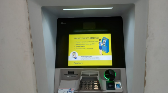Casatenovo. Nell’ufficio postale installato il nuovo ATM Postamat
