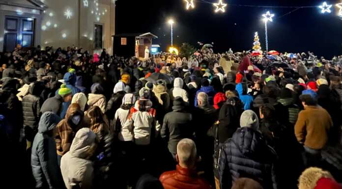 Atmosfera magica per la Cavalcata dei Tre Re, a Premana rivive la tradizione