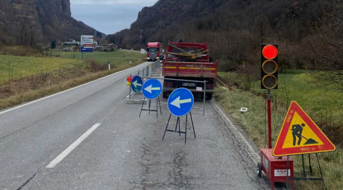 Ballabio. Al via i lavori per installare nuovi guard rail alla piana di Balisio
