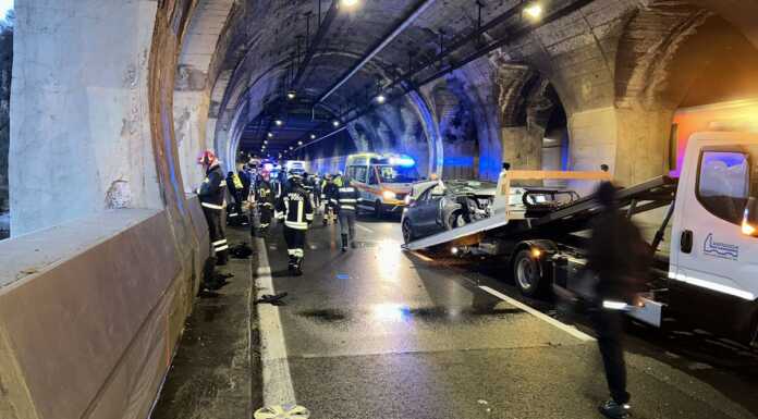 SS36. Dopo l’incidente in galleria ad Abbadia, riaperta la strada