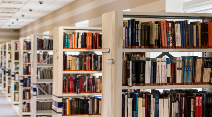 Incontro con gli autori a Galbiate. Matteo Meloni presenta il romanzo “Un brivido sotto il cuscino”