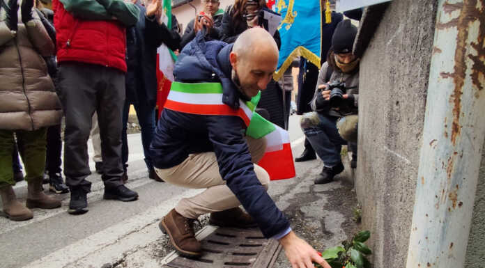 A Lecco posate tre nuove pietre d’inciampo: un percorso per non dimenticare
