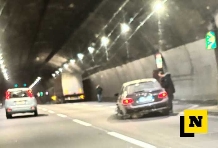 2incidente-galleria-monte-barro-auto-camion-20250219 Incidente galleria monte barro auto camion