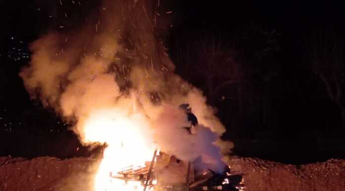 Il Gineè torna a illuminare Mandello: rito di fine inverno e festa per la comunità Ginee Mandello