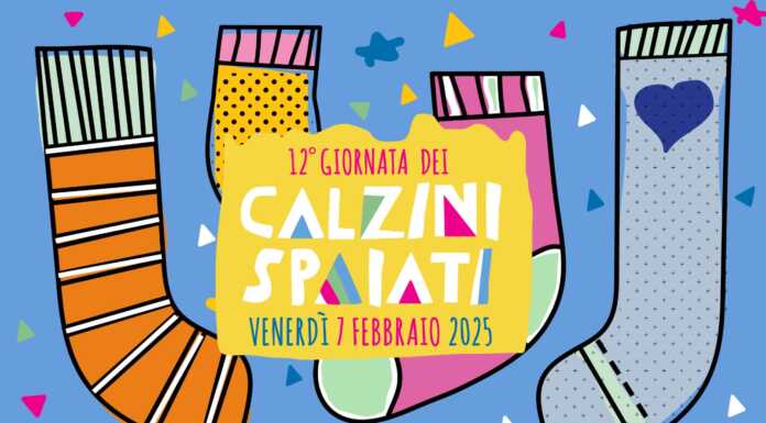 Oggi si celebra la giornata dei calzini spaiati: tante le scuole coinvolte
