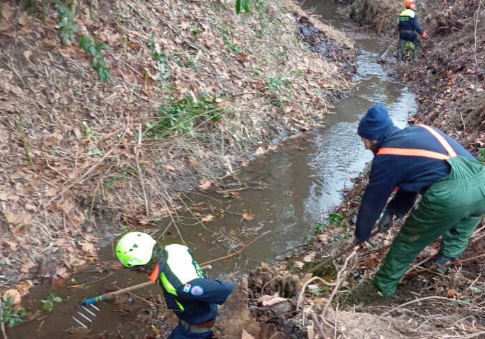 Merate_protezione_civile_fiumi_sicuri_roggia_annoni2