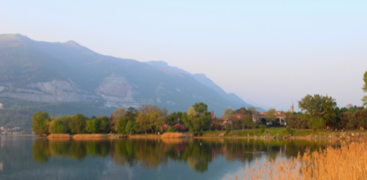 Il lago di Pusiano è il più inquinato dai Pfas, la denuncia del Circolo Ilaria Alpi