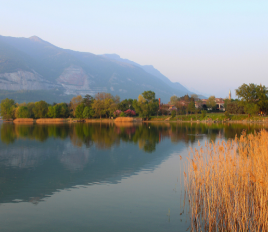 Il lago di Pusiano è il più inquinato dai Pfas, la denuncia del Circolo Ilaria Alpi