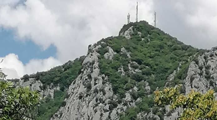 Barzio. Smottamento sulla falesia “Muro del Pianto”, chiuso il sentiero dell’Angelone