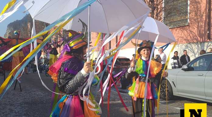 Lecco si maschera e scende in strada per vivere il Carnevalone