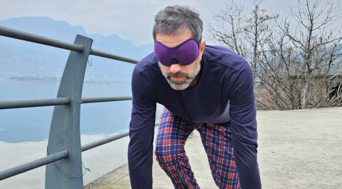 Teatro. Nicola Bizzarri, sketch durante la “Giornata mondiale del sonno” Lecco Bizzarri Maratona sonno 2025 20250314