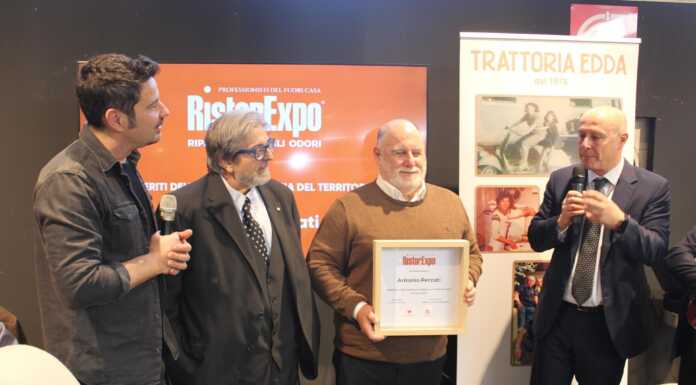 Ristorexpo 2025. Peccati (Confcommercio Lecco) benemerito dell’enogastronomia del territorio Antonio Peccati presidente di Confcommercio a Ristorexpo 2025