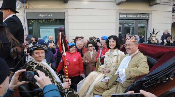 Le chiavi della città consegnate ai Regnanti: al via il Carnevalone!