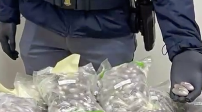 Lodi. Aveva 27 kg di hashish nel box, arrestato 41enne