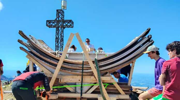 Monte Due Mani. Smontato come da programma il bivacco Due Mani Bivacco smontaggio sabato 26 aprile 2025 cai ballabio