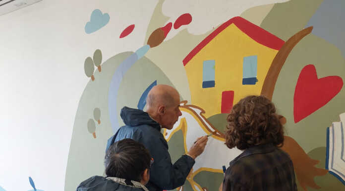 Olgiate, alla casa dei Ragazzi un Murales per raccontarsi