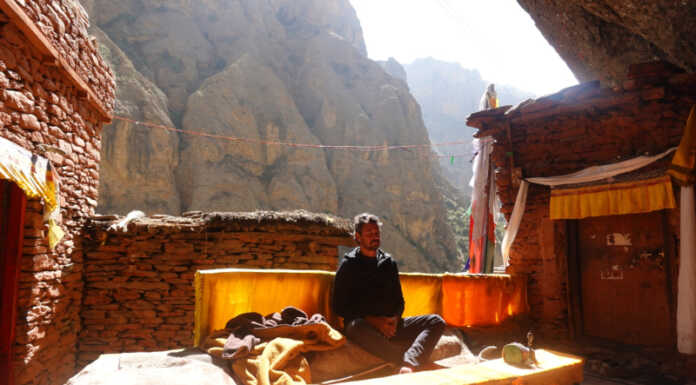 “Un nuovo equilibrio”: Oscar Di Montigny presenta il suo libro a Lecco