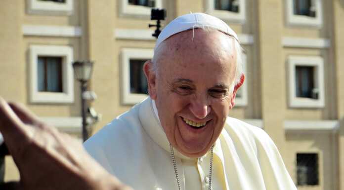 È morto Papa Francesco: il mondo piange il pontefice della misericordia Papa Francesco