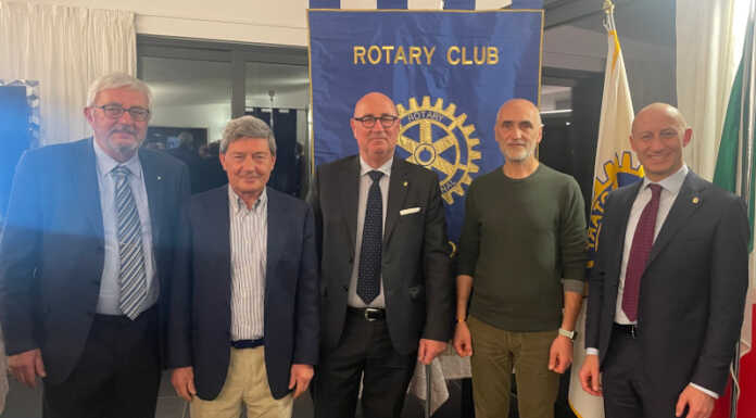 Al Rotary Club Lecco un viaggio attraverso i libri di Andrea Mattei