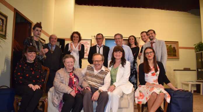 Cernusco, in scena “…E poi dicono dei matti”. Presentato il progetto “Un paese a teatro”