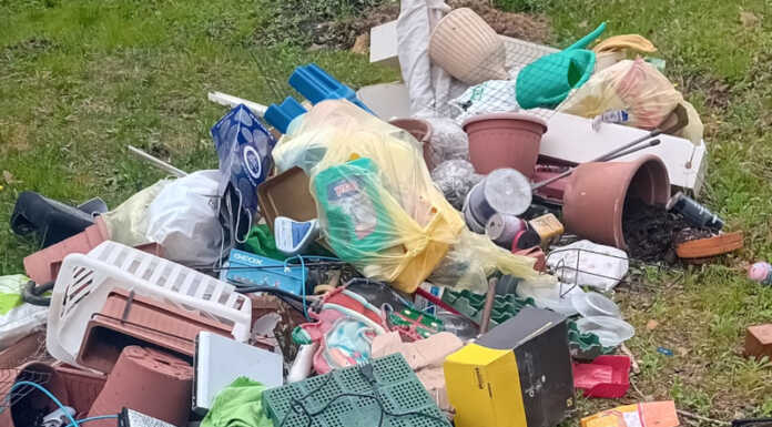 Colico. Abbandona rifiuti in località Robustello, multato il responsabile
