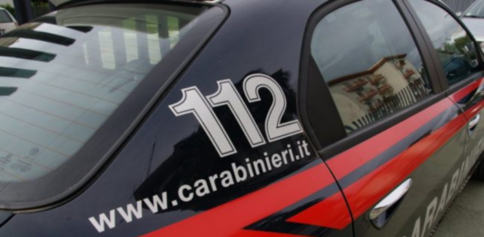 Rapina nel parcheggio di via Adda, giovane minacciata con un coltello Carabinieri Lecco