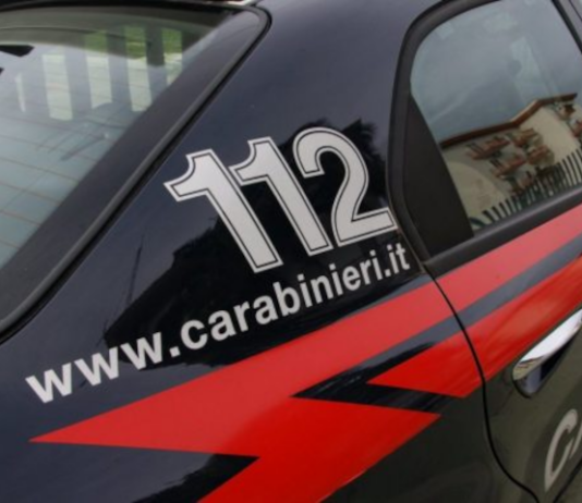 Rapina nel parcheggio di via Adda, giovane minacciata con un coltello Carabinieri Lecco