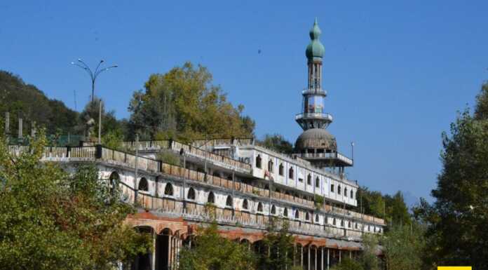 Sbanda Brianza cambia location, ma non evento: “Consonno non può morire”