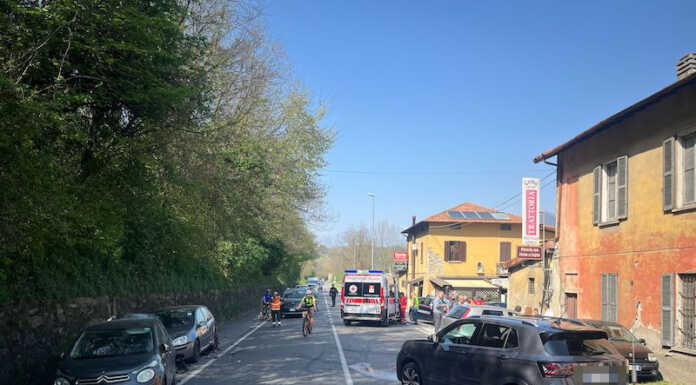 Olginate. Carambola tra 5 auto sulla provinciale, due feriti lievi