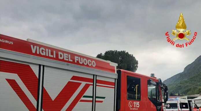 Pescate. Incidente tra auto e moto lungo la Provinciale, tre coinvolti