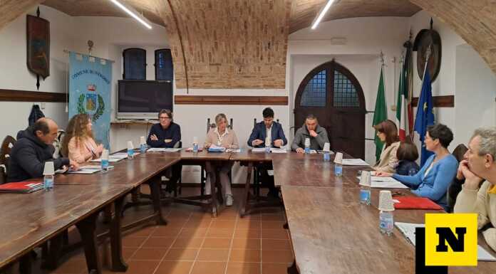 Introbio. Consiglio comunale: la realizzazione della nuova scuola media continua a far discutere