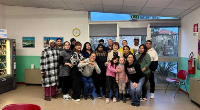 Mandello. Successo per i corsi di italiano per stranieri Corso italiano per stranieri Mandello