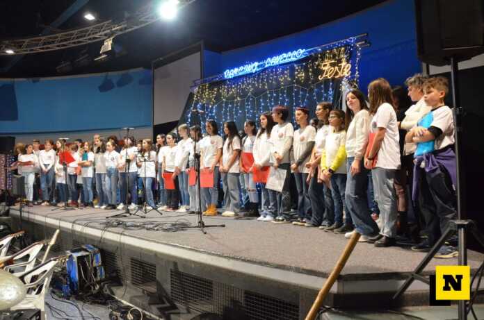 Concerto_Natale_scuola_Calolzio_Arthur_Miles_20231204_42