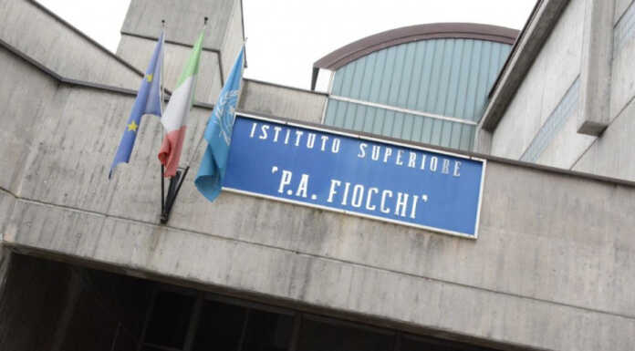 Uno studente del Fiocchi campione regionale dei Giochi della Chimica