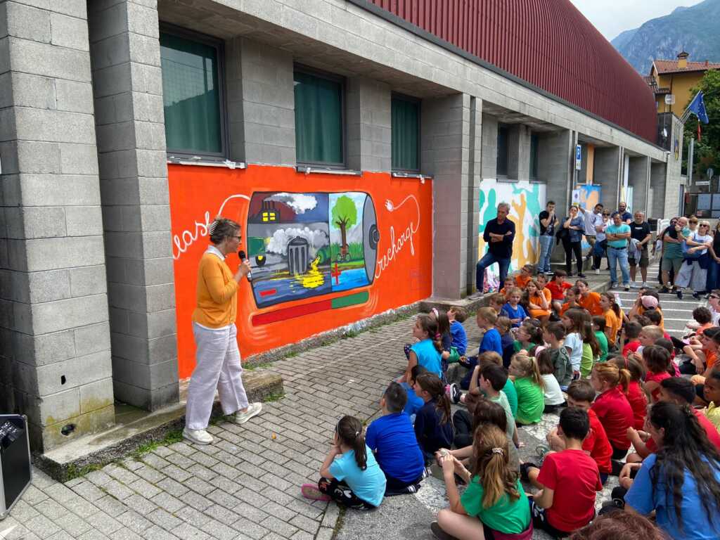 Inaugurazione murale palestra Abbadia