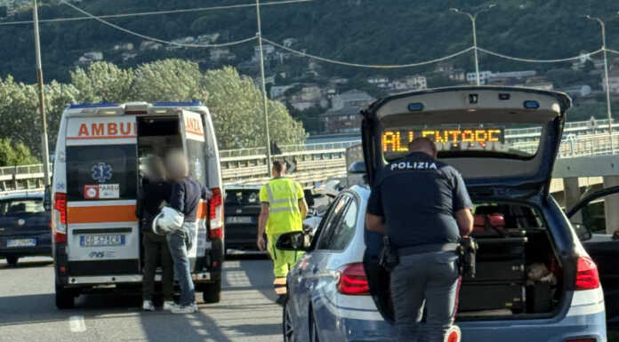 Incidente lungo la SS36 in direzione sud, poco prima del terzo ponte