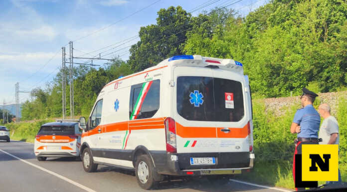 Osnago, donna colta da malore mentre guida: soccorsi lungo via Milano