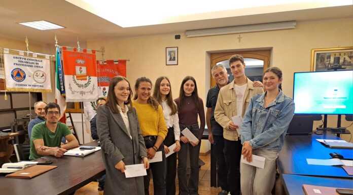 A Pasturo consegnate le borse di studio a sette studenti meritevoli