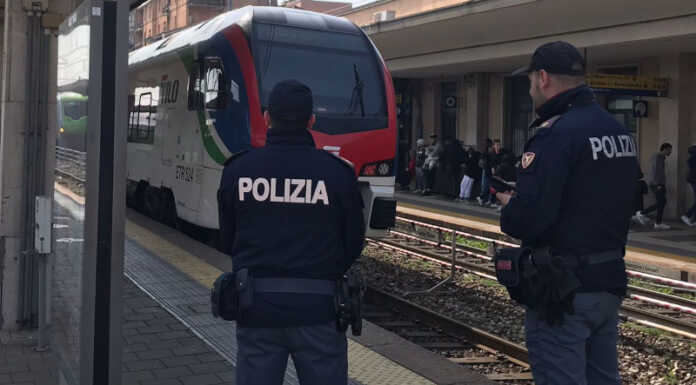 Polizia di Stato. App YouPol, da oggi, al servizio anche di chi viaggia in treno
