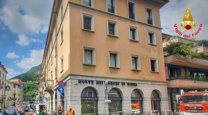 Fuga di gas in via Leonardo da Vinci, evacuata la banca, VVF al lavoro